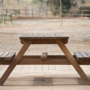 Tables et Bancs en bois Gard